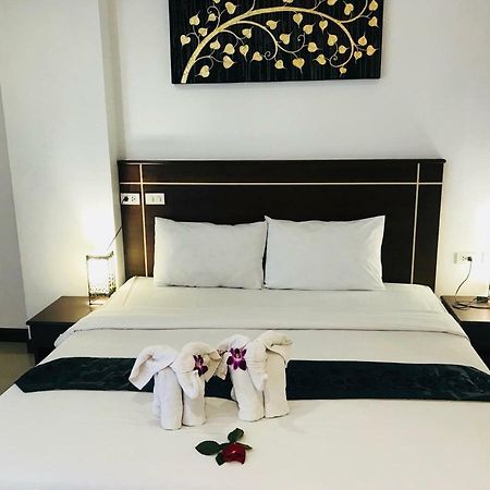 Soleluna Hotel Patong 外观 照片