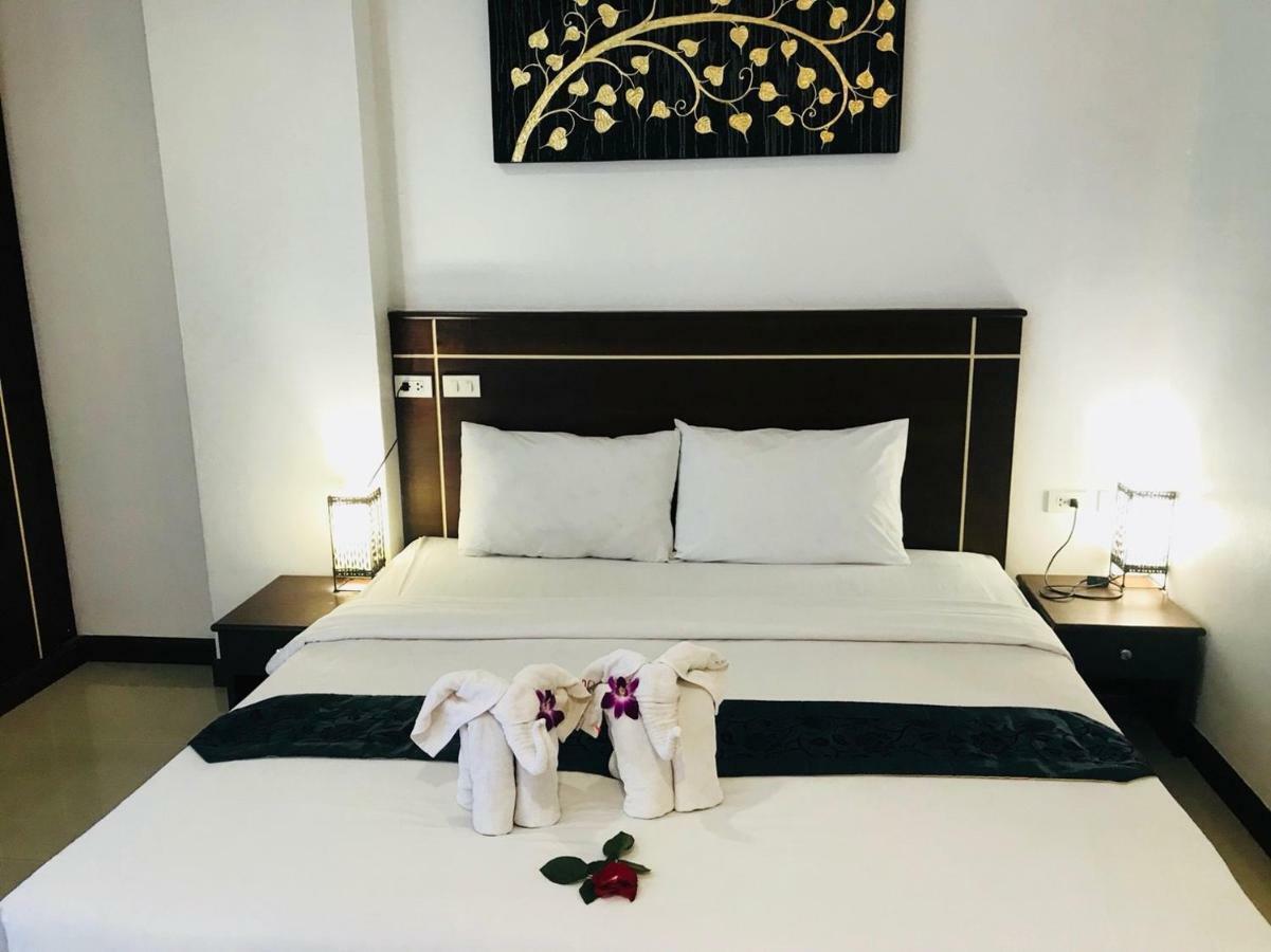 Soleluna Hotel Patong 外观 照片